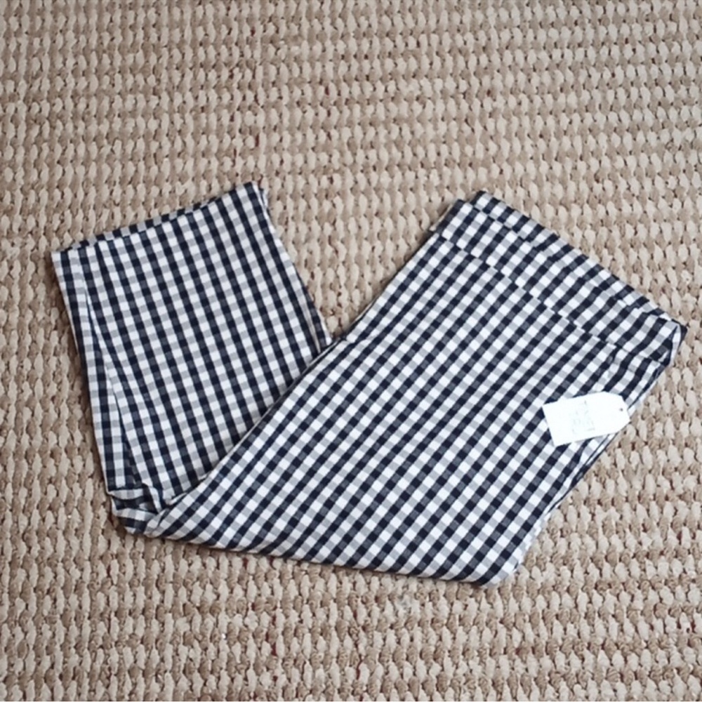 Capris Button Fly Four 4 Way Stretch Mid Rise Size 18 Black White Pants